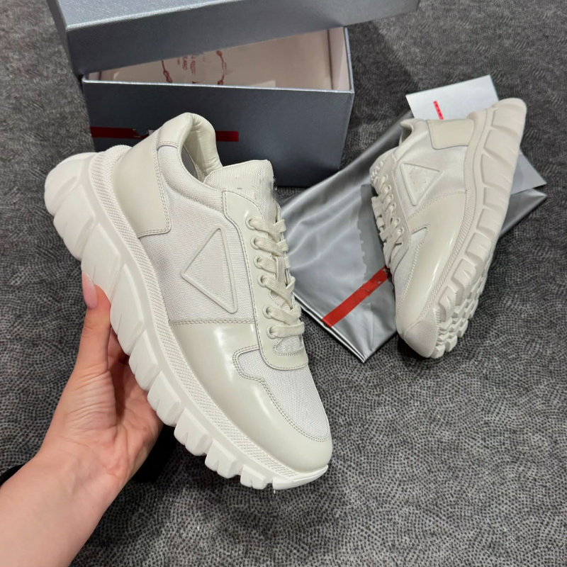 Men's Classic Thick Sole Casual Shoes